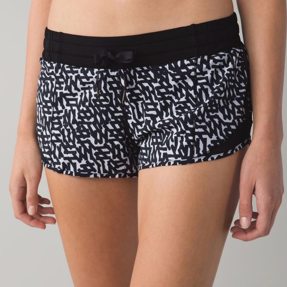 lululemon athletica Pants - Lululemon Hotty Hot Short size 8